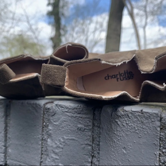 CHARLOTTE RUSSE Women’s Taupe/Brown Heeled Ankle Boots Pull On Size 8 New - Picture 9 of 9